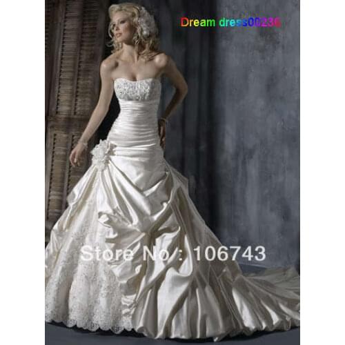 2016 hot Sale Wedding Dresses free Shipping vestido Dress New Custom Made Ivory/white Lace A-line Beaded Trim Wedding Bride Gown