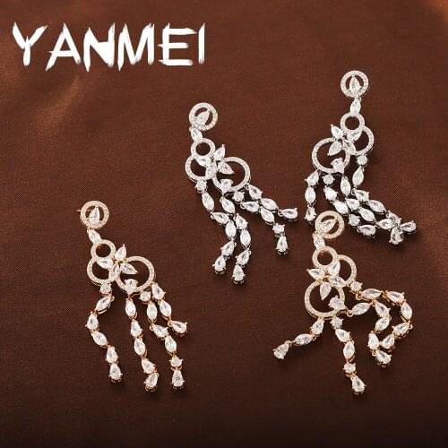 Elegant High-end Symmetrical Earrings High-end Atmospheric Luxury Transparent Earrings Water Drop Tassels Long Jewelry for Women