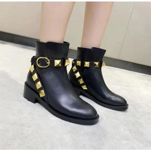 Big rivet nude short boots, Chelsea boots, leather ladies flat boots, fashion casual shoes, winter boots, thick soles