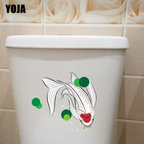 YOJA 18*21.2CM Carp Play Wall Sticker Living Room Home Decor Funny Fish Pattern Toilet Decal T3-0901