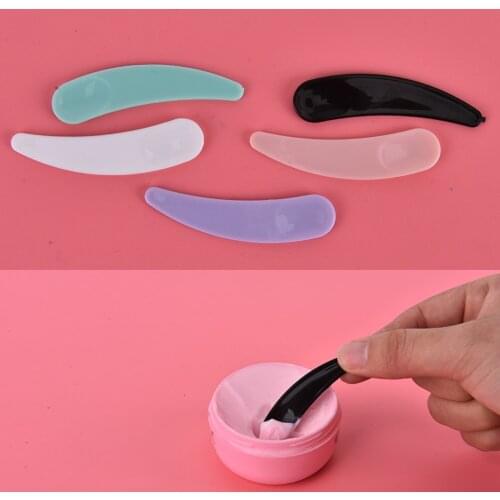 30Pcs/Lot Mixed Color Makeup Cream Spoon Mini Cosmetic Spatula Disposable Curved Scoop for Makeup Tool Accessories