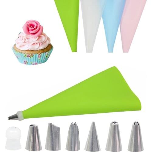 8 PCS/Set Silicone Kitchen Accessories Icing Piping Cream Pastry Bag + 6 Stainless Steel Nozzle Set DIY Cake Decorating Tips Set