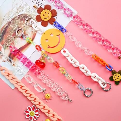 Bracelet DIY Mobile Phone Case Pendant Creative New Girl Heart Plastic Acrylic Chain Airpods Earphone Protective Cover Pendant