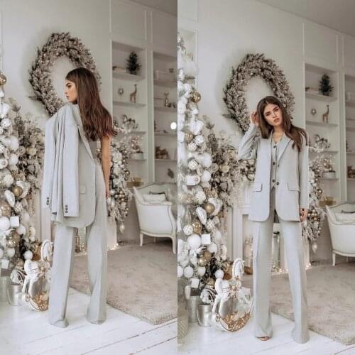 Gray 2021 Mother of the Bride Dresses Pant Suits Three Pieces Slim Fit Evening Party Prom Blazer OL Outfit Women Tuxedos