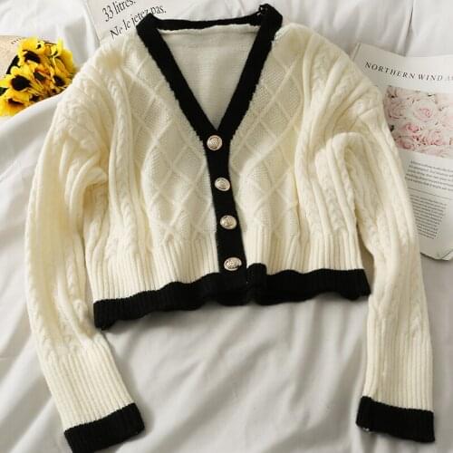 Korean version checked pattern short loose sweater jacket womens autumn color matching single-breasted cardigan