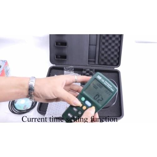 TES-132 Handheld Solar Power Meter Spectral Response 400 ~ 1000nm Sampling Rate 1 times / sec TES132