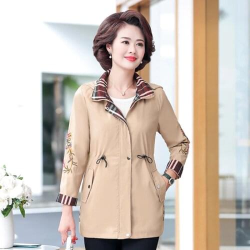 2021 Spring Autumn Coat Womens Fashion Embroidery Hooded Long Sleeve Casual Windbreaker Basic Jacket Outerwear Plus Size 5XL