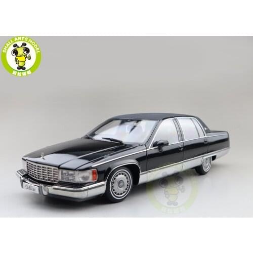 1/18 US GM Fleetwood Diecast Model Toys Car Girls Boys Gifts