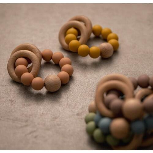 1pc Baby Teether Bracelet Beech Ring BPA Free Natural Teething Toy Food Grade Silicone Beads Toddler Teether Newborn Baby Gifts
