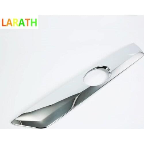 The New For Subaru XV Crosstrek Impreza 2017-2019 ABS Chrome Rear Trunk Tail Gate Tailgate Cover Protector Strip Car Styling