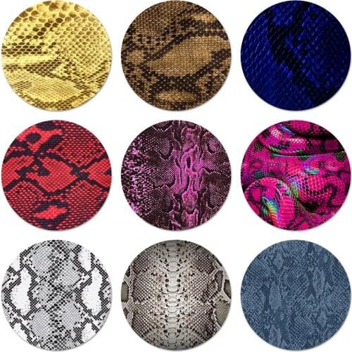 Snake Skin Crocodile Pattern Icons Pins Badge Decoration Brooches Metal Badges For Clothes Backpack Decoration 58mm
