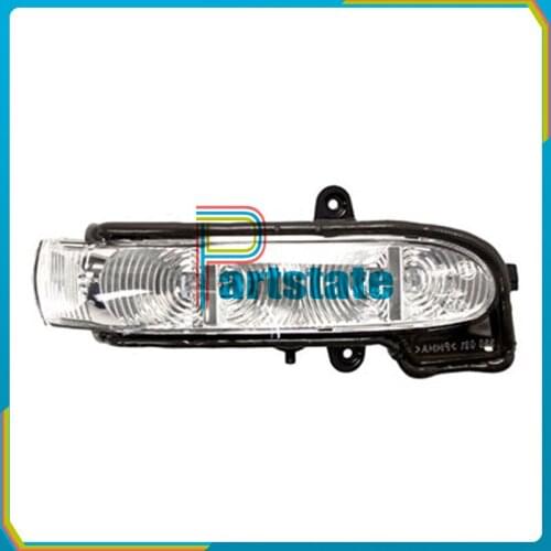 2038201421 2038201321 Left/Right Turn Signal Light 203 820 14 21 Fits For Mercedes E320 E350 G550 G500 W210 W211 W463