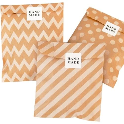25pcs Kraft Paper Bags Striped Gift Candy Bag Chevron Polka Dots Paper Bags with Seal Sticker Wedding Party Decoration Gift Bags