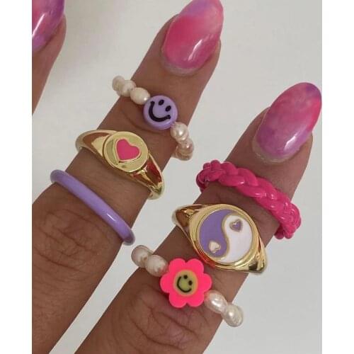 2021 New Geometric Smiley Face Pearl Ring For Woman Personality Trend Sweet And Spicy Jewelry Retro Gift Banquet