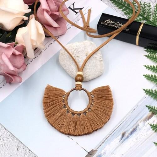 Bohemia Handmade Long Cotton Tassel Wood Beads Necklaces for Women Vintage Boho Gypsy Hollow Round Pendants Necklaces Choker
