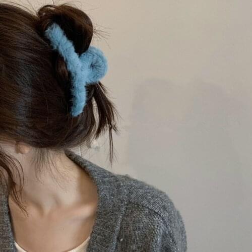 AOMU Korea Autumn Winter Cute Candy Color Hair Claws Grab Imitation Faux Rex Rabbit Fur Girl Hair Accessories Modeling Tools