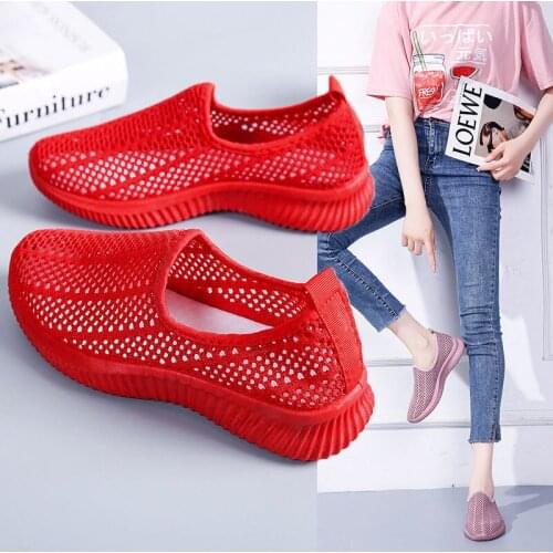 Black Mesh knitted Fabric Hollow Breathable Light Running Shoes 2021Summer Soft Bottom Casual Shoes Non-Slip Womens Sneakers