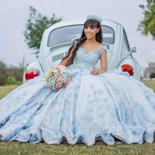 Gorgeous 3D Flowers Lace Quinceanera Dresses Ball Gowns Sweet 16 Girls Baby Blue O Neckline Short Sleeve Flower Graduation Prom