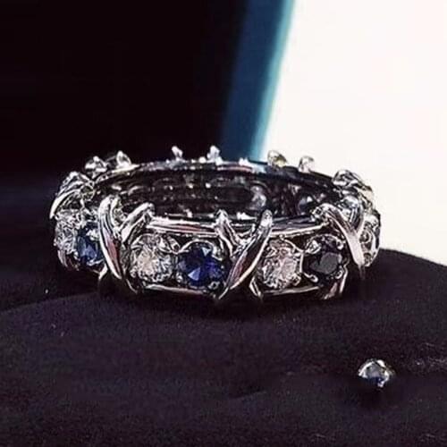 2021 Fashion Ladies Women Wedding Intersect Crystal Rhinestone Zircon Metal Ring for Engagement Jewelry Accessories Size 5-11