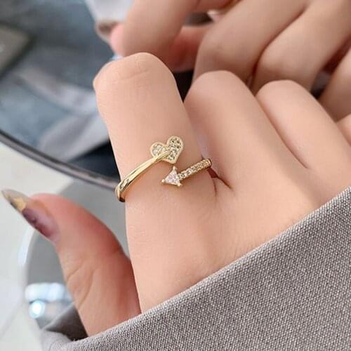 Crystal Heart and Arrow Design Gold Color Rings for Women Fashion Open Resizable Size Finger Ring Korean Jewelry Wholesale MS352