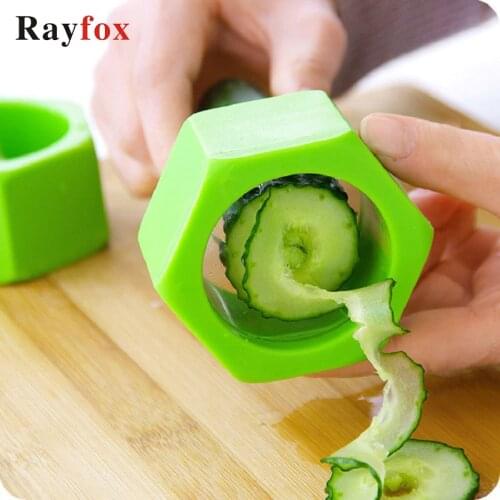 Kitchen Accessorie Multi Purpose Vegetable Cutter Screw Cucumber Slicer Plastic Peeler Fruit Spiralizer Salad Cutter Fruits Tool