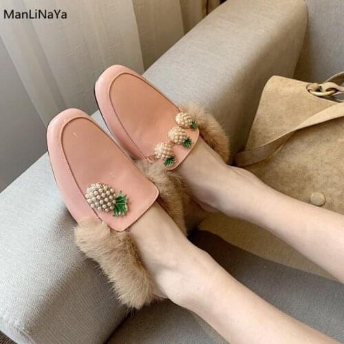 Warm Plush Ctystal Pineapple Women Slippers Women Mules Asymmetrical Out Door Square Toe Chain Flat with Woman Winter Slides