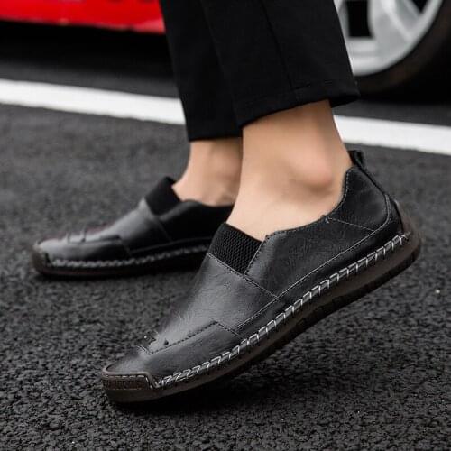 Moccasins mens shoes de male breathable mens flat zapatillas for shoe 2020 hot Sneaker men man informales zapatos masculino