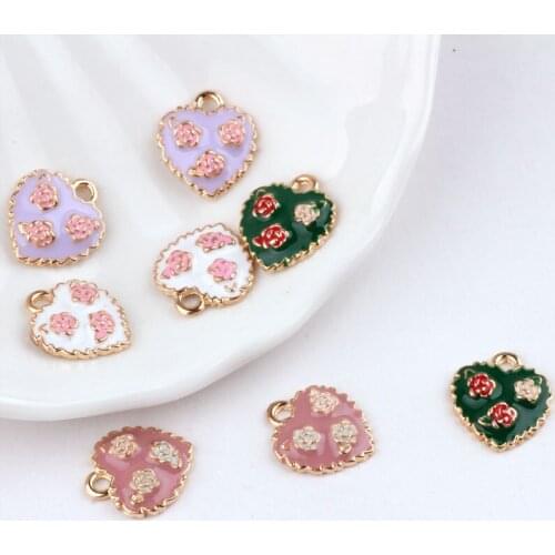 Wholesale 50pcs/Lot DIY Jewelry Findings Floral Enamel Alloy Lovely Heart Pendant Charms Fit Girls Earring Necklace Ornament DIY
