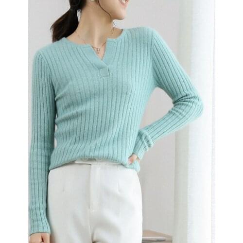 2021 Slim sexy V-neck ladies pullover sweater with full sleeves knitted spring and autumn hot sale mink cashmere coat sweater