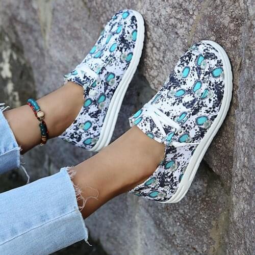 Women Summer Autumn Slip On Flat Shoes Female Shoes Canvas Floral Print Casual Ladies Plus Size Loafers Flats Walking Shoes