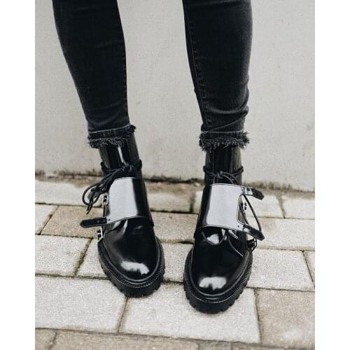 Round Head Lace-Up Woman Boots Women Leather Boots Autumn and Winter Flat Boots Ankles Casual Shoes Size 43 Boots Women