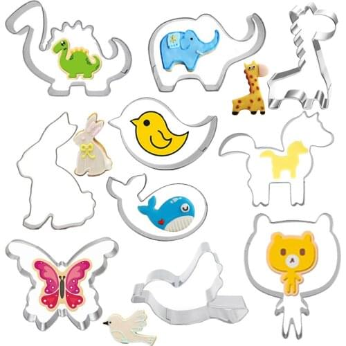 10Pcs Animal Baking Mould Dinosaur Rabbit Horse Bear Cutter Childrens Day Egg Mould Cake Cookie Cutter Biscuit Candy DIY Mold