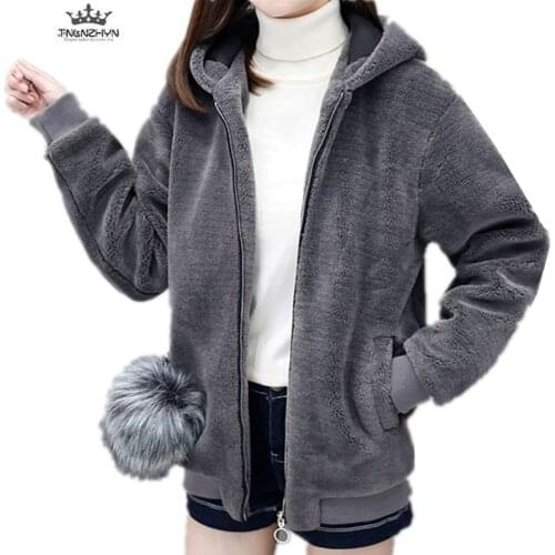 THLNZHYN Sheep Shears Coat Women 2019 Winter Loose Plus size Short Fur Coat Thicken Warm Fashion Hooded Women Jacket Coats SK927