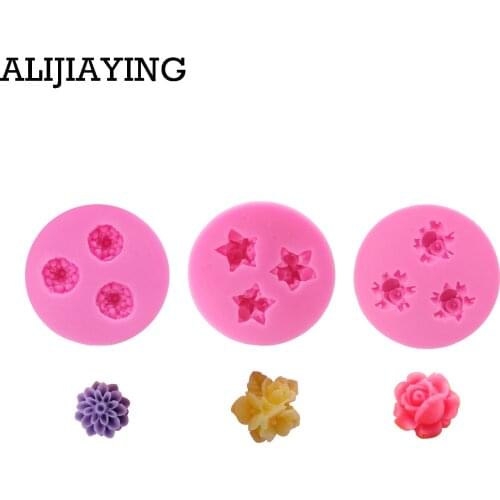 M0212 Flowers chrysanthemum modeling 3D DIY soap /Chocolate/ jelly silicone molds mini flower cake decoration tools