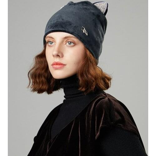 2020 New Fashion Autumn Winter Velvet Sweet Cat Ear Perm Drill Ladys Cover Hat