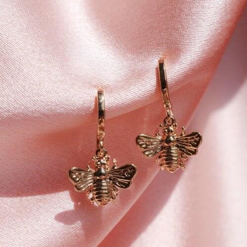 Huitan Fashion Cute Bee Shape Women Earring Gold/Silver Color Available Daily Holiday Wear Stylish Jewelry Simple Honeybee Drop