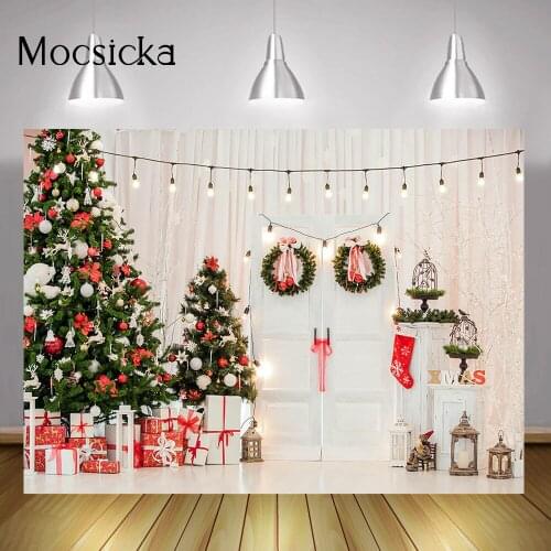 Xmas Photo Background Gifts Christmas Trees Wreath Photography White Door Curtain Light Photo Winter Birthday Art Backdrop Shoot