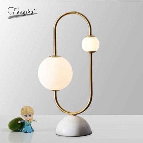 Nordic Creative Marble Table Lamp Living Room Art Bedside Lamp Postmodern Designer Bedroom Decor Study Glass Desk Lamp Lighting