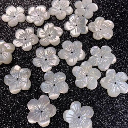 10/12/15/18/20mm White Natural Mother Of Pearl Shell Beads Carved Flower Charms DIY Seashell Beads for Jewelry Making Accessory