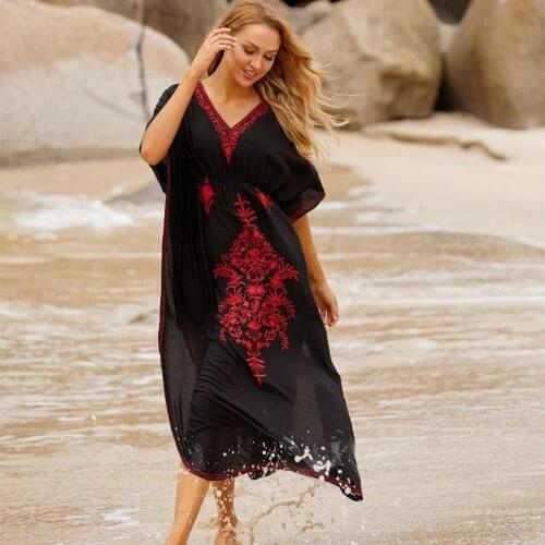 Embroidery Kaftan Beach Tunic Cotton Beach Cover up Saida de Praia Swimsuit Women Bikini cover up Pareo Sarong Beachwear