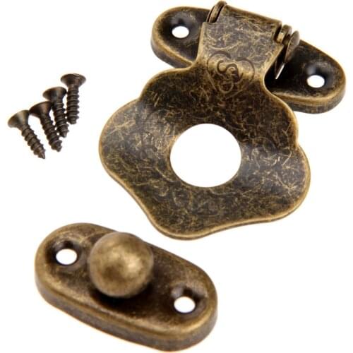 1set Iron Latch Hasp Hook Lock 42x32mm 4 screws Clasp Buckle Decorative Antique Brass Drawer Box Case Chest furniture Hardware
