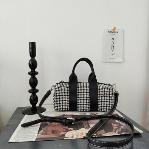 Diamond Flap Small Tote Bag 2021 Summer New Quality PU Leather Womens Designer Handbag Chain Shoulder Messenger Bag Travel Bag