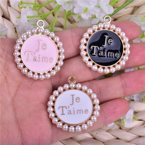 10pcs/lot Letters Round Pearl Enamel Charms Oil Drop Zinc Alloy Gold-Color Floating Pendant Fashion Couple Jewelry Accessories
