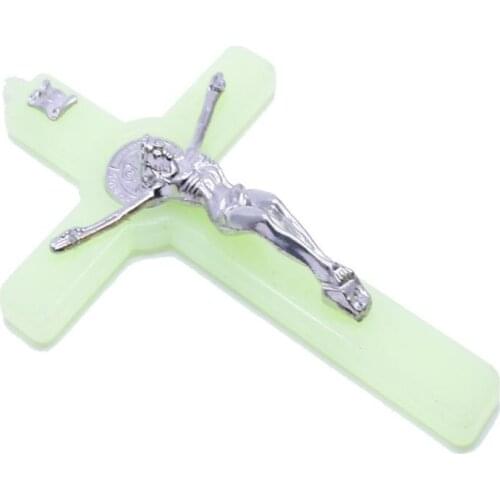 Christ Jesus Cross Luminous Glow in the Dark Pendant Crucifix Ornaments Charm Necklace Making
