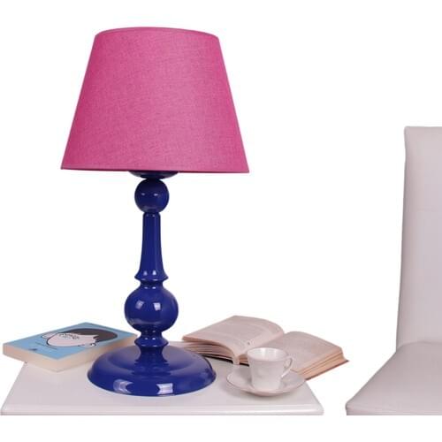 Umur Lighting Zen Parlement Toe Fuchsia Capped Lampshade