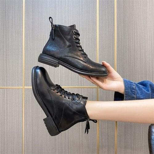 Fashion Autumn Women Ankle Boots Round Toe Genuine Leather Motorcycle Boots Women Non-slip Platform Chelsea Boots Botas Mujer