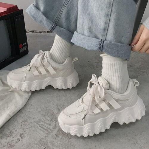 Womens Thick bottom Lightweight sports shoes fashion Breathable Heighten ladies casual shoes Female Lace-Up Beige pink Non-slip