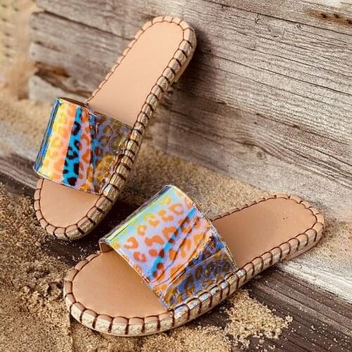 2021 Women Slip On Bling Flat Ladies Slippers Beach Summer Shoes Slides Outdoor Leopard Shoes Female Casual Sandals Plus Size