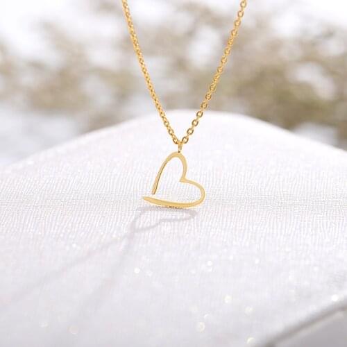 Minimalist Heart Pendant Necklaces Women Trendy Asymmetric Heart Choker kpop Jewelry Stainless Steel Chain Gift For Girlfriend