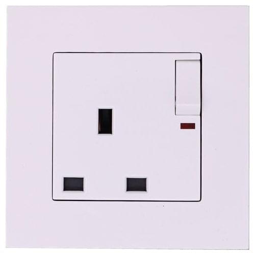 UK Standard Socket 86 Type White PC Panel Wall Power Socket with Indicator Light Wall Outlet